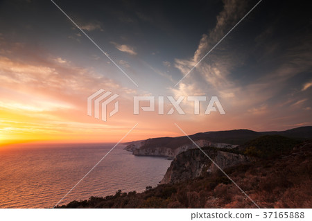 Colorful landscape with dramatic sunset Colorful landscape with dramatic sunset 37165888