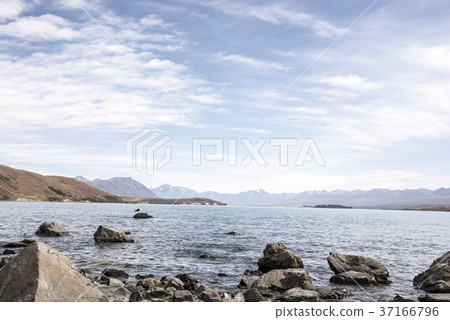 Lake Tekapo in fine weather 37166796