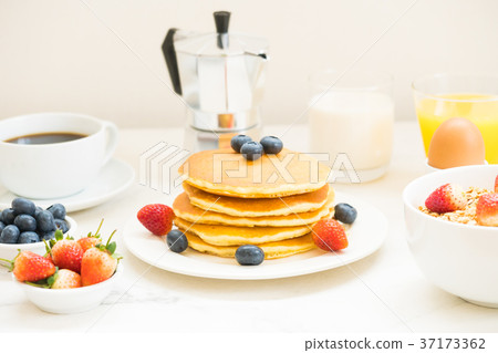 Healthy Breakfast set Healthy Breakfast set 37173362