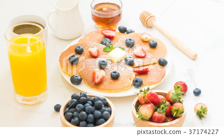 Healthy Breakfast set Healthy Breakfast set 37174227