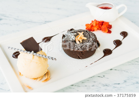 Sweet dessert with chocolate lava cake and ice cream Sweet dessert with chocolate lava cake and ice cream 37175859