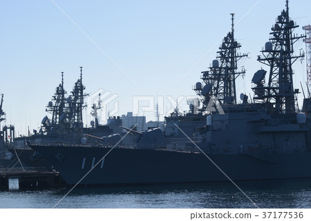 Escort Ship Oonami 37177536