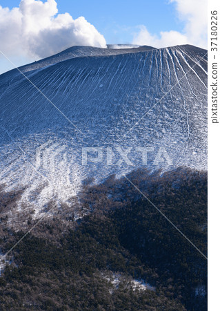 Mt. Asama seen from the top of Mt. Mt. Asama seen from the top of Mt. 37180226