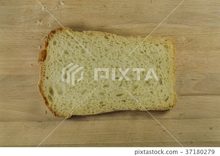A piece of bread 37180279