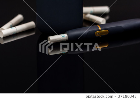 Electronic heating cigarette Electronic heating cigarette 37180345