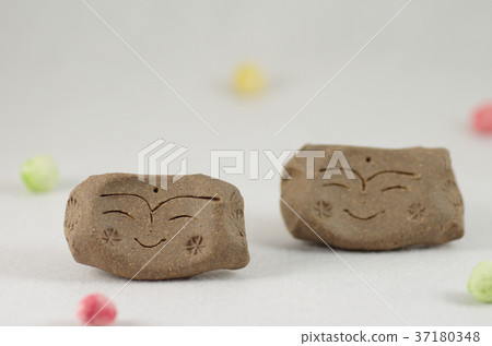 A smile Doji Futari 37180348