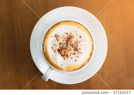 white cup of coffee 37182017