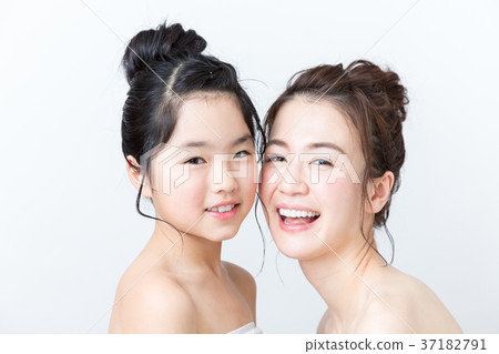 Beauty image 37182791