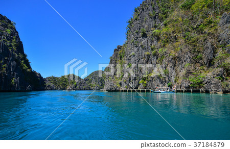 Seascape of Coron Islands, Philippines 37184879