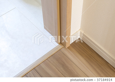 Door of new house barrier-free 37184914