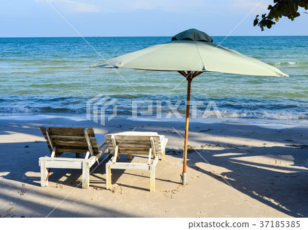 Seascape of Phu Quoc Island in Vietnam 37185385