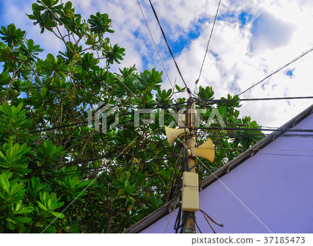 Vintage loudspeakers on street in Vietnam 37185473