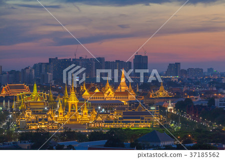 sunset at the Royal funeral pyre for King  37185562