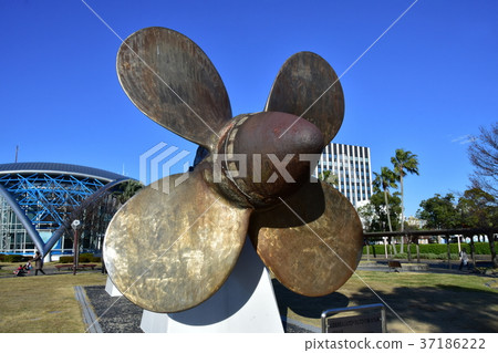 Screw propeller Screw propeller 37186222