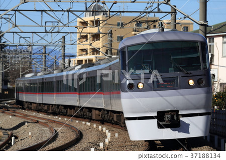 Red Arrow Red Arrow 37188134