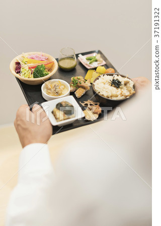 Middle men cook Middle men cook 37191322