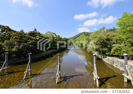 伊勢神宮五十鈴川 照片素材 圖片 圖庫