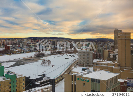 View of city of Otaru's landscape during sunset 37194011
