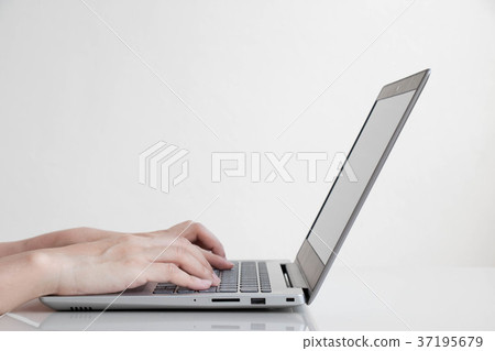 Business man use the computer notebook Business man use the computer notebook 37195679