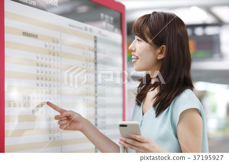 Station Train Woman Timetable Shooting Cooperation "Keio Electric Railway Co., Ltd." 37195927
