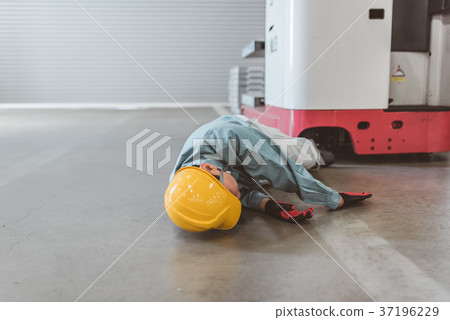 accident, physical injuries, factories 37196229