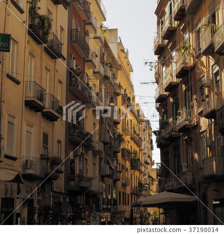 Via Chiaia，那不勒斯/ Via Naia Chiaia 37198014