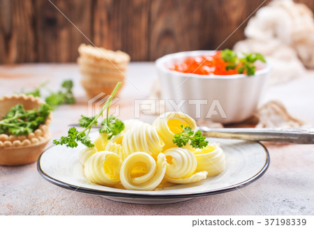 butter 37198339