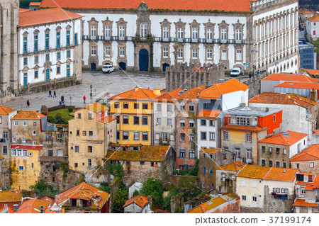 Porto. Aerial view of the city. 37199174