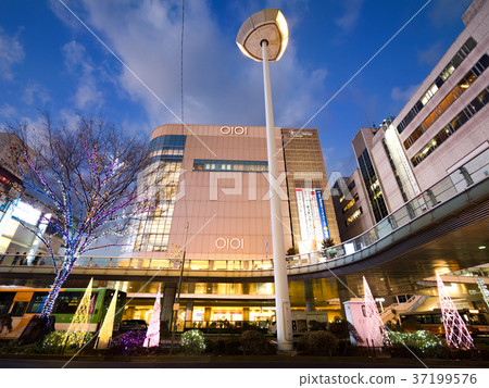 Kitasenju Ekimae Kitasenju Ekimae 37199576