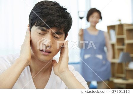 母親,兒子,生活,住房,韓國人 母親,兒子,生活,住房,韓國人 37201313