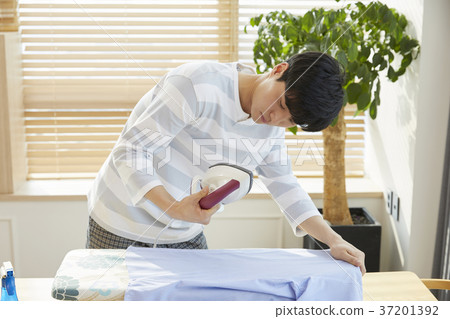 Young man, life, housing, Korean 37201392