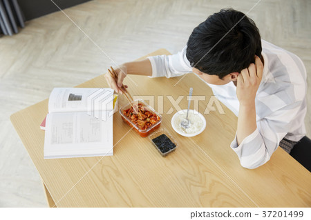 Young man, life, housing, Korean Young man, life, housing, Korean 37201499