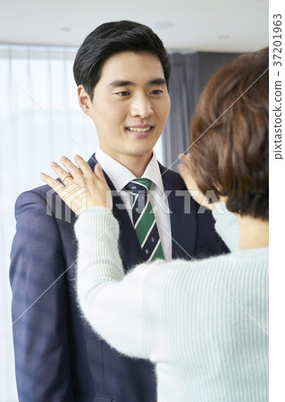 Mother, Son, Life, Housing, Korean 37201963