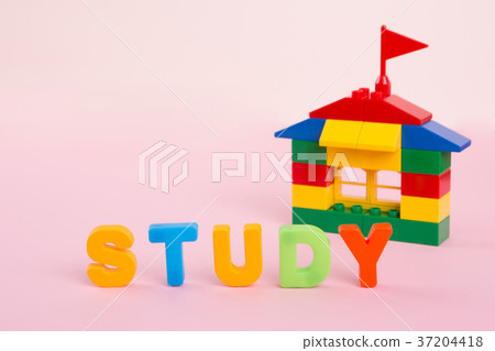 RF photo - Education object. study for chidrens. numbers, words of Korean, words of English, bricks 146 RF photo - Education object. study for chidrens. numbers, words of Korean, words of English, bricks 146 37204418