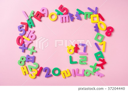 RF photo - Education object. study for chidrens. numbers, words of Korean, words of English, bricks 177 RF photo - Education object. study for chidrens. numbers, words of Korean, words of English, bricks 177 37204440