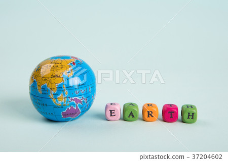 RF photo - Education object. study for chidrens. numbers, words of Korean, words of English, bricks 087 RF photo - Education object. study for chidrens. numbers, words of Korean, words of English, bricks 087 37204602