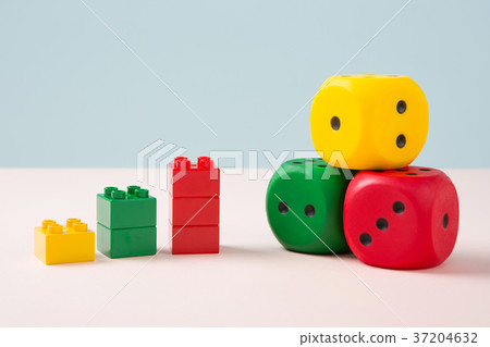 RF photo - Education object. study for chidrens. numbers, words of Korean, words of English, bricks 113 RF photo - Education object. study for chidrens. numbers, words of Korean, words of English, bricks 113 37204632