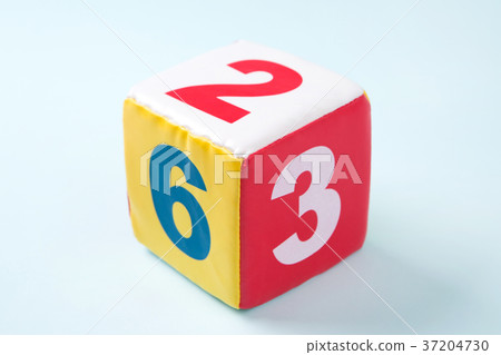 RF photo - Education object. study for chidrens. numbers, words of Korean, words of English, bricks 045 RF photo - Education object. study for chidrens. numbers, words of Korean, words of English, bricks 045 37204730