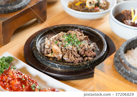 Korean Table d'hote 005 37206829