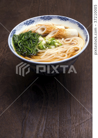 Boiled Udon 37210005