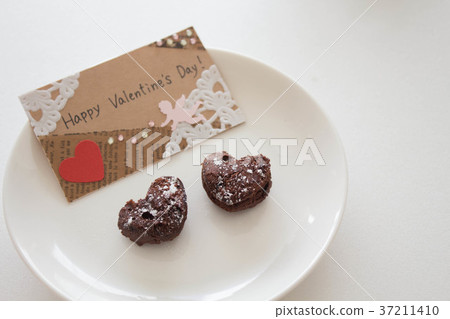 Mini chocolate cake Valentine Mini chocolate cake Valentine 37211410