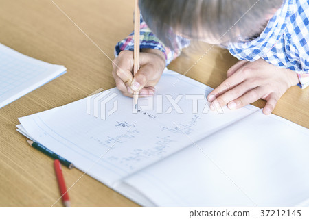 和父母和孩子一起學習 和父母和孩子一起學習 37212145