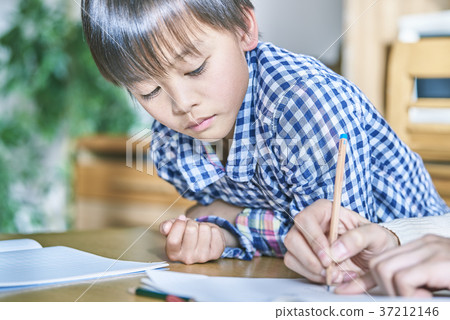 和父母和孩子一起學習 和父母和孩子一起學習 37212146