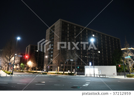  Tokyo cityscape in Japan "Nearly from the National Diet Library frontier = January 2, 2018 37212959