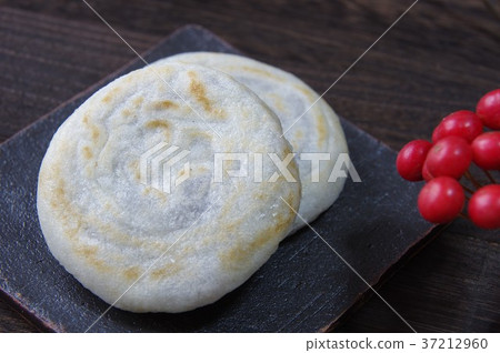 Umega branch rice cake 37212960