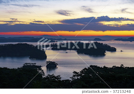 Japan's Three Views, Morning Shot of Matsushima Bay 37213248