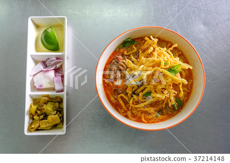 Curried Noodle Soup (Khao Soi) - Traditional  37214148
