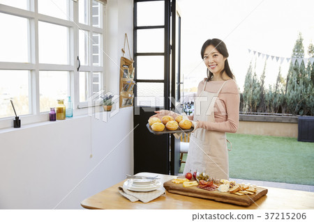 Young woman, Life, Korean Young woman, Life, Korean 37215206