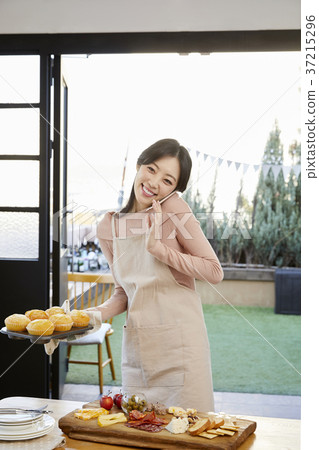 Young woman, Life, Korean Young woman, Life, Korean 37215296