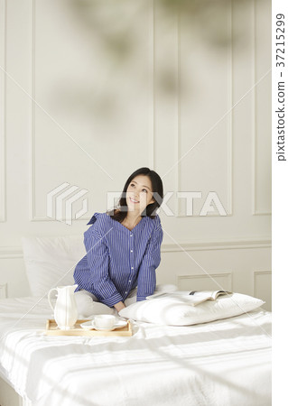 Young woman, Life, Korean Young woman, Life, Korean 37215299